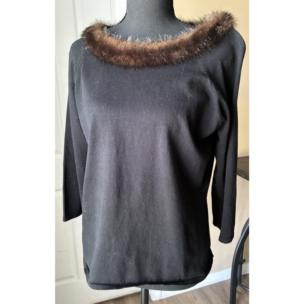 Silx by August Silk Black Sweater with Faux Fur Trim Women's Size XL